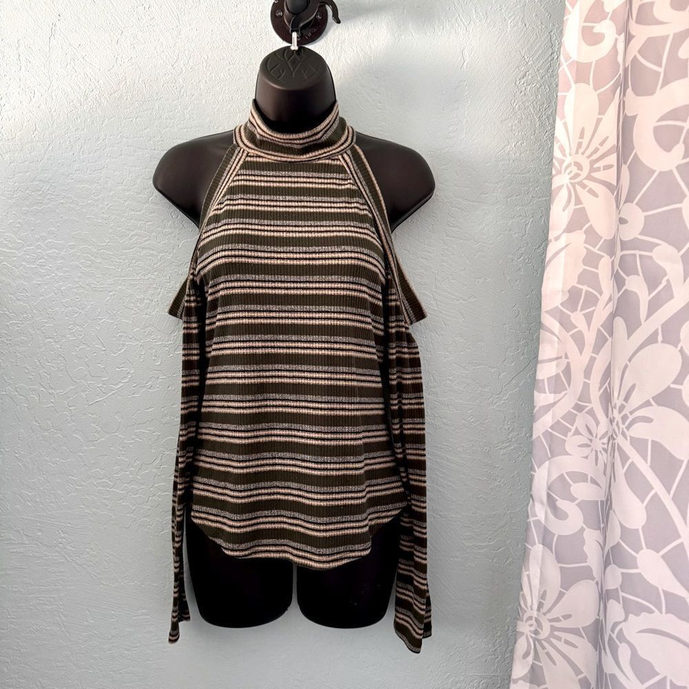 E&M Olive Green & Gray Striped Ribbed Cutout Mock Neck Long Sleeve Shirt Sz Med